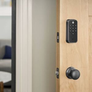 Master Lock -  Yale Electronic Keypad Deadbolt in Bla Black